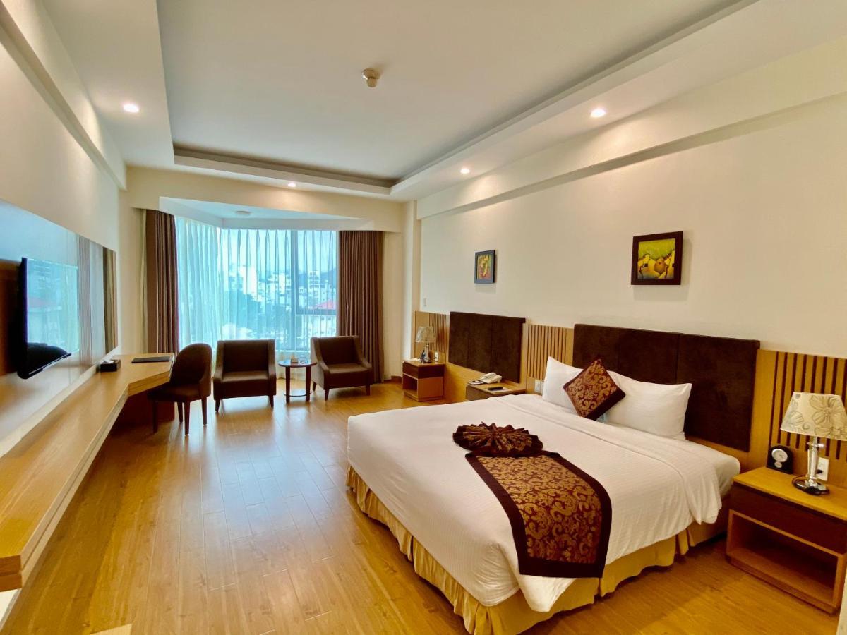 Muong Thanh Quy Nhon Hotel Esterno foto
